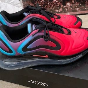 Nike Air Max 720